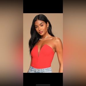 Lulus “Babe alert red notched strapless bodysuit”